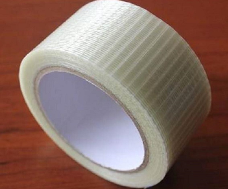 Come scegliere prodotti in fibra di fibre adeguate in base a requisiti di carico specifici e ambiente di applicazione?