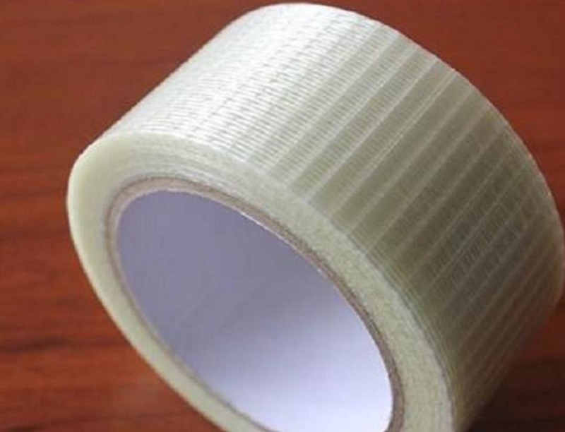 Nastro in fibra a faccia singola economica per sigillare e raggruppare 319K