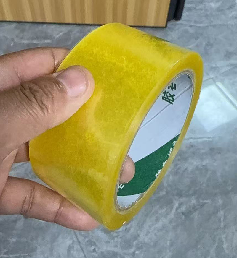 Il principio di lavoro del nastro trasparente resistente all'alta temperatura è principalmente come segue: