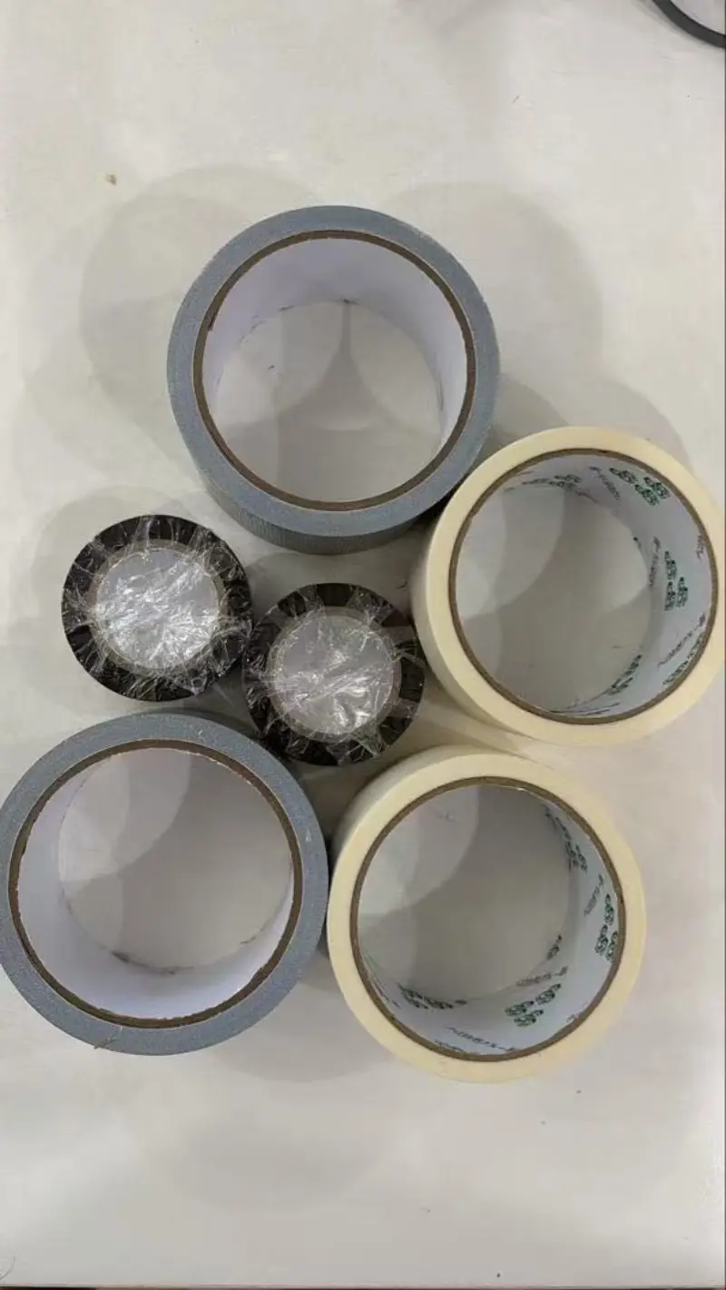 Stoccaggio, trasporto, utilizzo e manutenzione del nastro adesivo